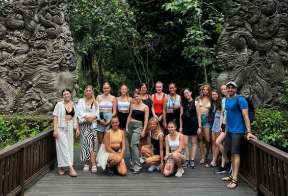 202511_Flex Freiwilligendienst Bali FWD Bild 1